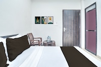  Hotel O Himmatgarh Palace