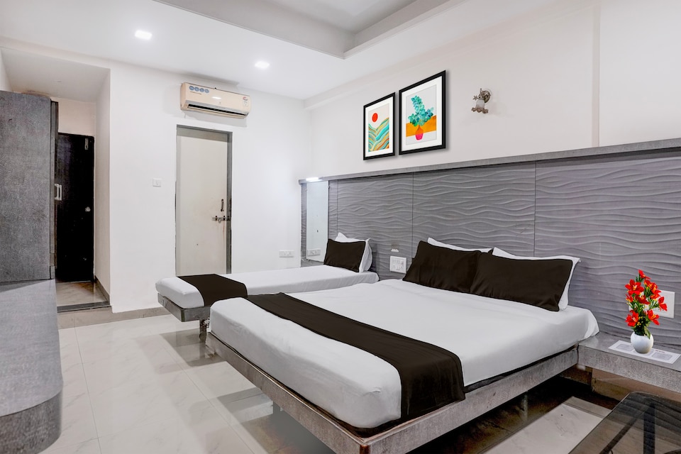 Hotel O Kolhapur Gate Formerly Tanwani Lodging, Kolhapur, Kolhapur