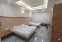 Hotel O Kolhapur Gate Formerly Tanwani Lodging