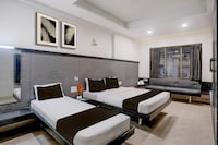 Hotel O Kolhapur Gate Formerly Tanwani Lodging