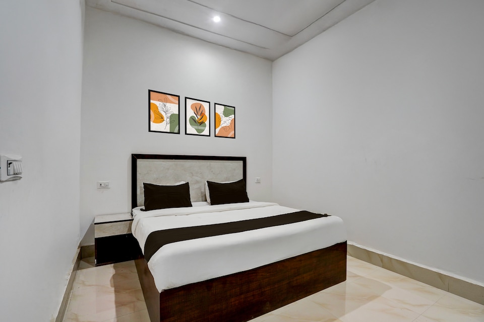 Hotel O Shiv Shakti Dham, Iskcon Vrindavan, Vrindavan