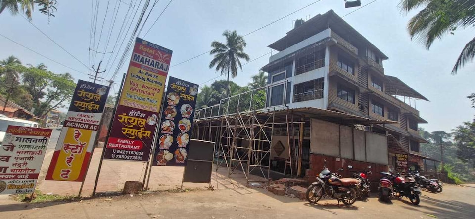 OYO 843288 Royal Spice, Malvan, Malvan