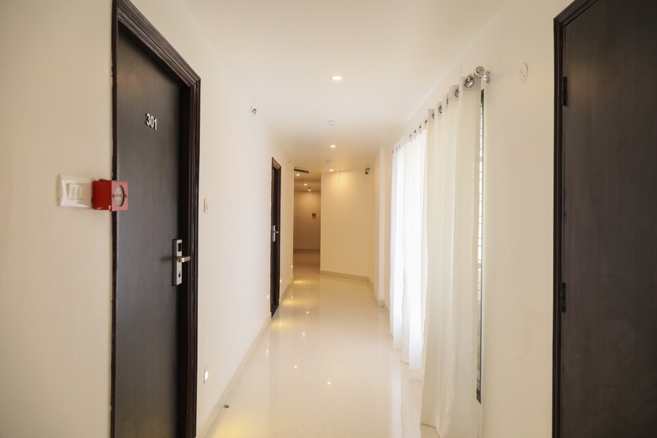 Capital O 13739 Hotel Coral, Nagpur Airport, Nagpur