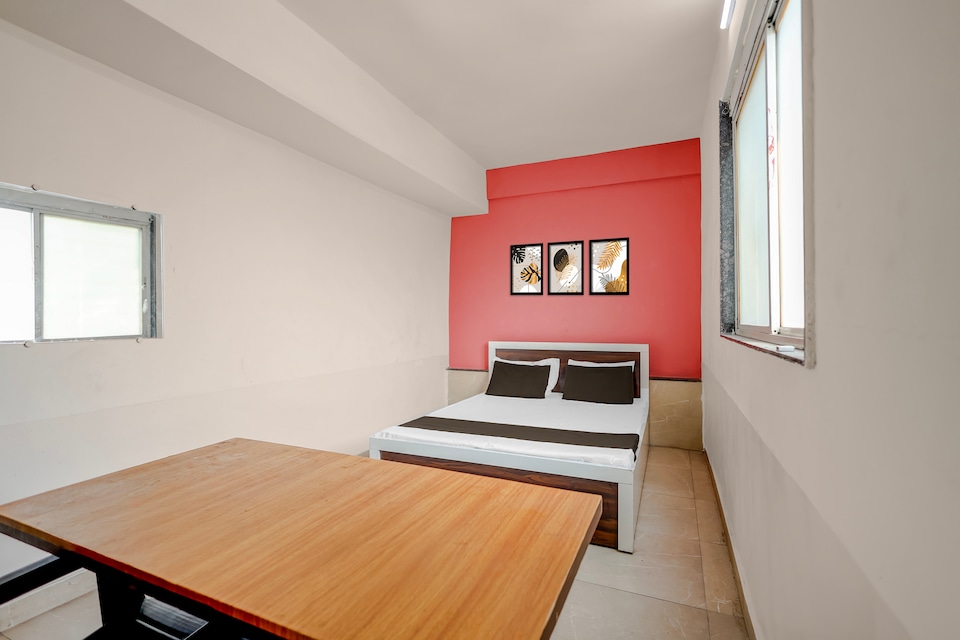 HOTEL O VIP Rooms, Hinjewadi Pune, Pune