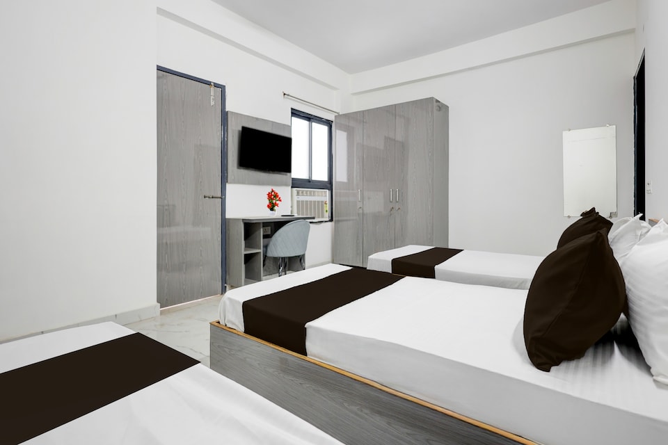 Super Townhouse Sector 8 Manesar, Manesar, Manesar