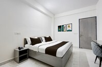 Super Townhouse Sector 8 Manesar