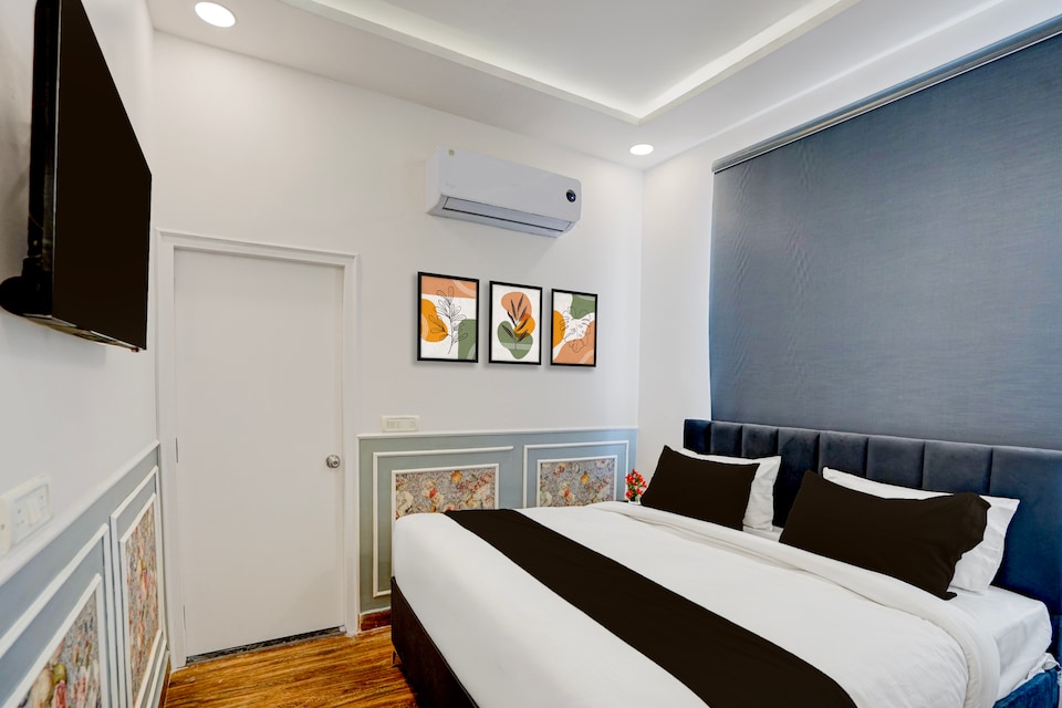 Palette Hotel and Resorts Patrakar Colony Formerly Shree Maruti Tower, Civil Lines - High Court, Prayagraj