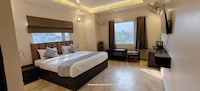 Palette Hotel and Resorts Patrakar Colony Formerly Shree Maruti Tower