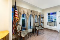 Om Park Inn and Suites El Cajon near San Diego