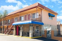 Om Park Inn and Suites El Cajon near San Diego