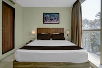 Super Townhouse MIDC Andheri Formerly Royal international