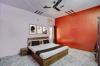 Collection O Gorakhpur Mandir Formerly Pavitra Palace