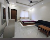 SPOT ON Samadhan executive hotel and loging