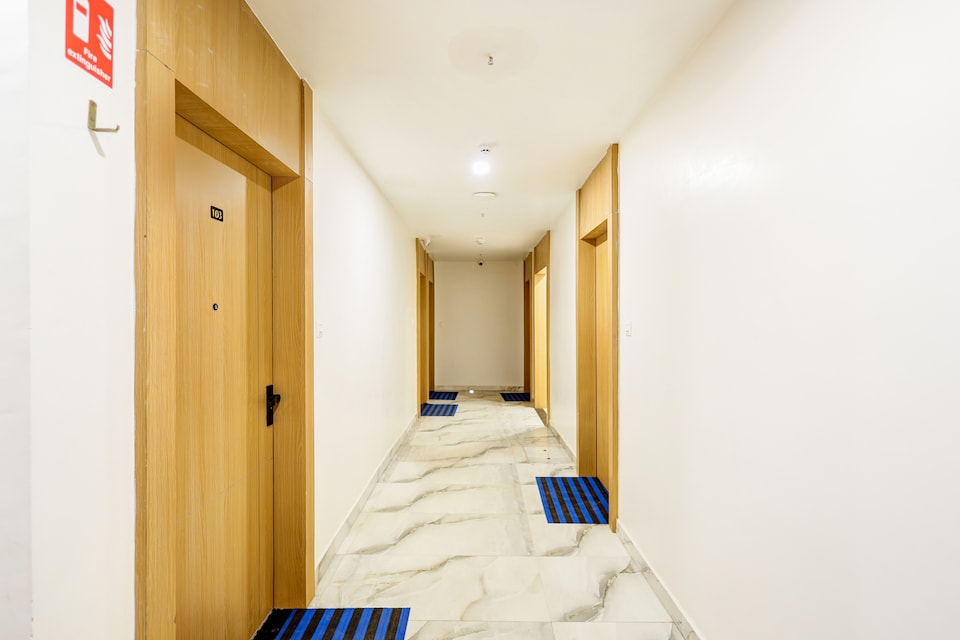 Hotel O City Avenue , Jhansi, Jhansi