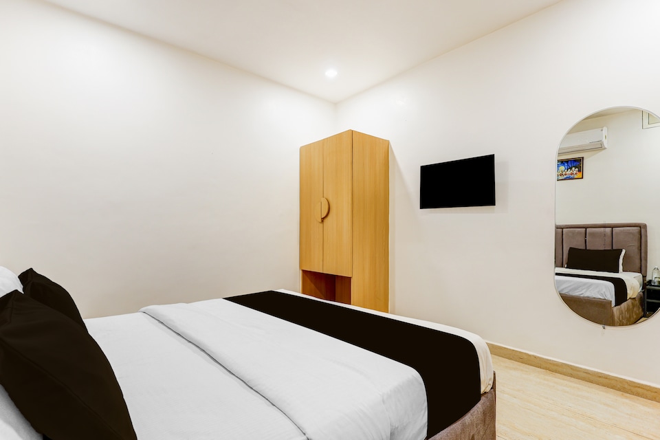 Townhouse Hotel City Avenue , Jhansi, Jhansi