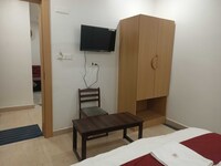 Townhouse Hotel City Avenue 