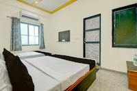 SPOT ON Hotel Shyam Preet Palace