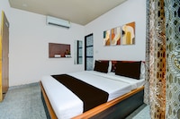 SPOT ON Hotel Shyam Preet Palace