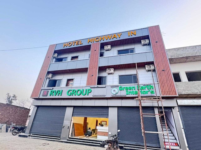 SPOT ON Hotel Highway In