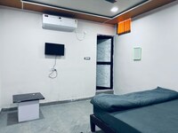 Hotel O Shri Villa Guest House