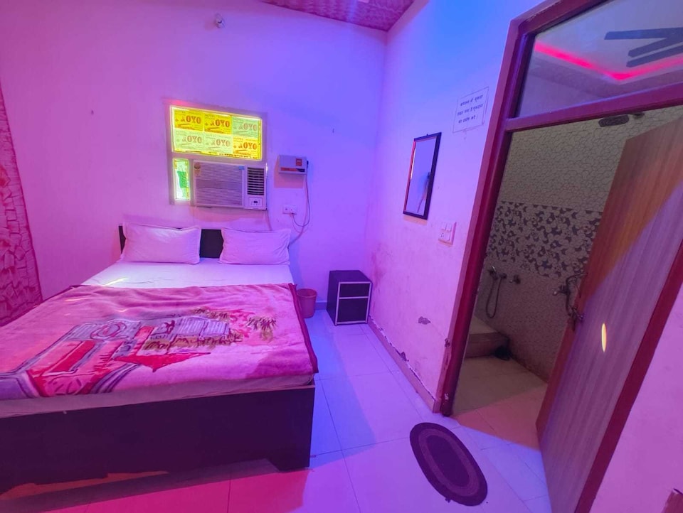 SPOT ON Hotel Sky Moon Oyo, Konch, Konch