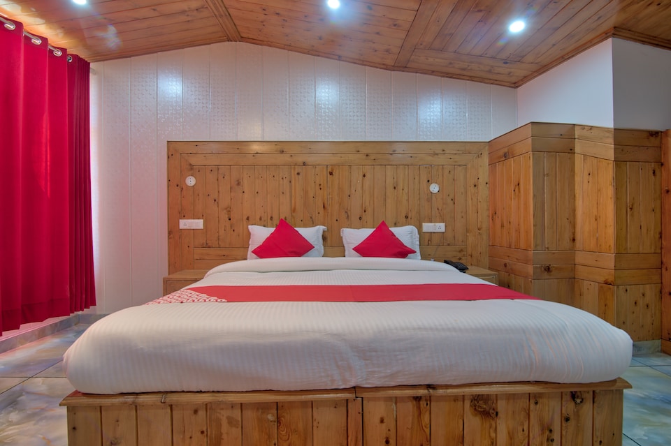 OYO 13755 Woodstock Inn, Dalhousie, Dalhousie