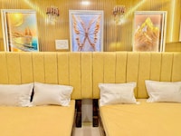 SPOT ON Hotel Rajmahel