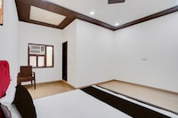 Hotel O Shri Gauri Shankar Dham 