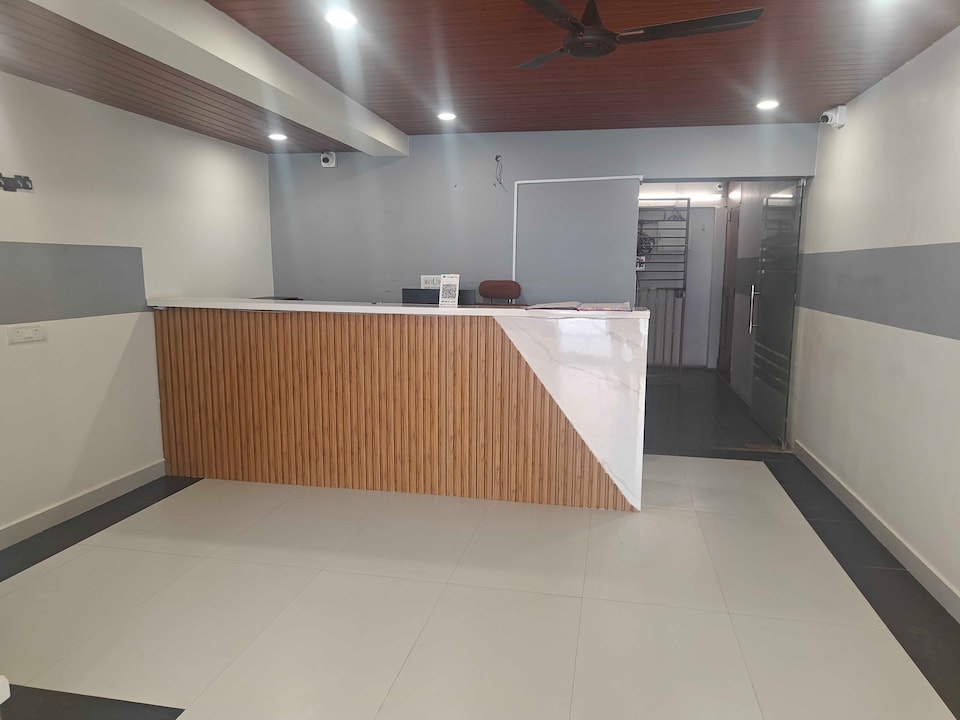 Hotel V CHECK INN, Gachibowli, Hyderabad