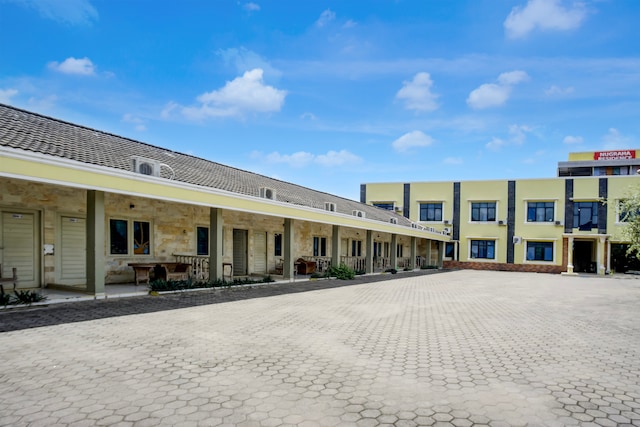 Dancenter Nugraha Residence