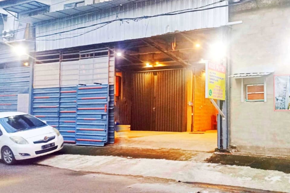 Hotel O near Ahmad Yani International Airport formerly North Bay Residence, Semarang, Semarang