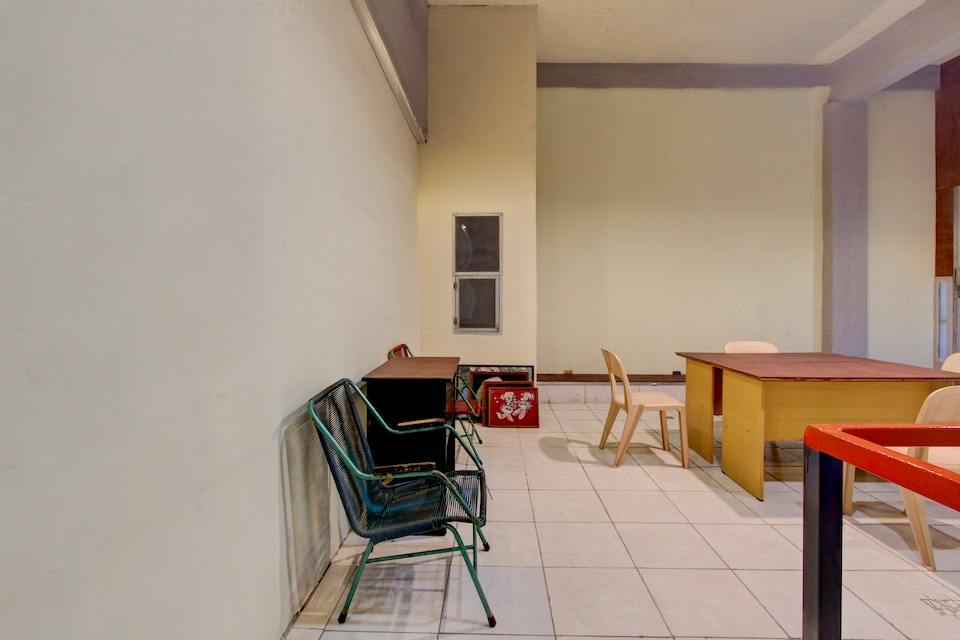 Hotel O near Ahmad Yani International Airport formerly North Bay Residence, Semarang, Semarang