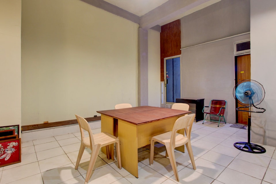 Hotel O near Ahmad Yani International Airport formerly North Bay Residence, Semarang, Semarang