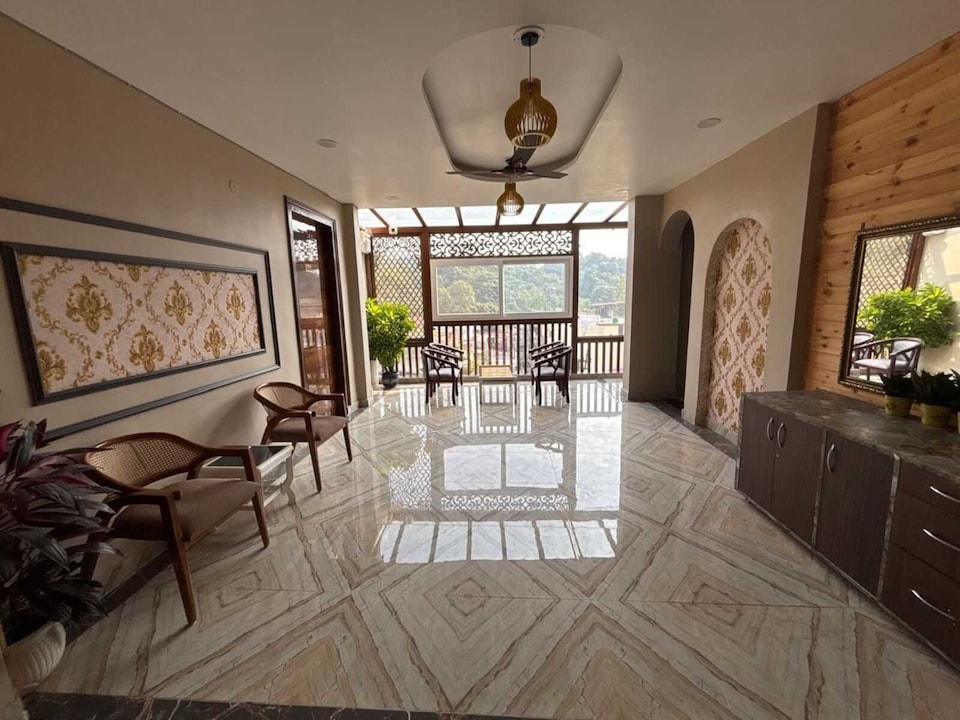 Hotel O Anandam Stays, Rajpur Road Dehradun, Dehradun