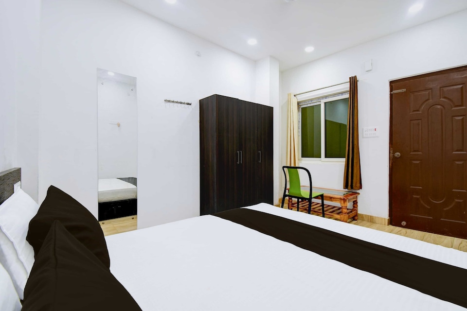 OYO 843380 AVANI'S HOTEL, Khagaria, Khagaria