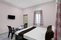 Hotel O Candel Light Inn