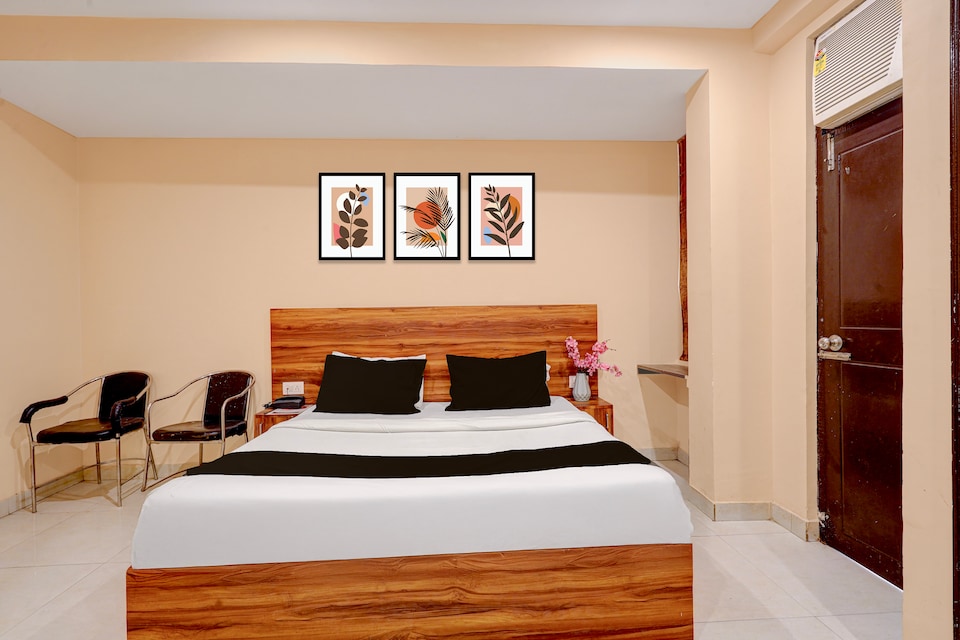 Hotel O The Happiness Hotel, Kanpur Railway Station, Kanpur