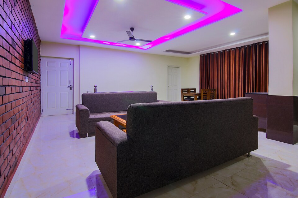 OYO Home 13769 Spacious 2BHK, Kasauli, Kasauli