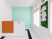 Hotel O near Bunda Thamrin Hospital formerly Airis Hotel