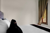 OYO 95170 Purnama Baru Syariah
