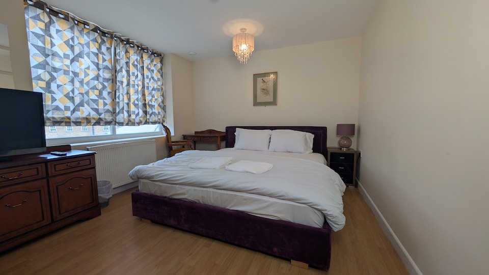 Royal Lodge Maidstone, Maidstone (South England), Maidstone