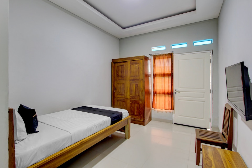 Hotel O House Of Fosil Syariah, Semarang, Semarang