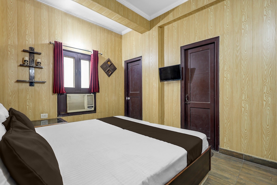 The Royal Aman Hotel O and Restaurant, Rudrapur, Rudrapur