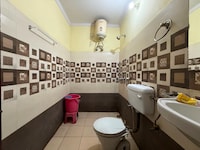 Hotel O Kings Palace & Restaurant 