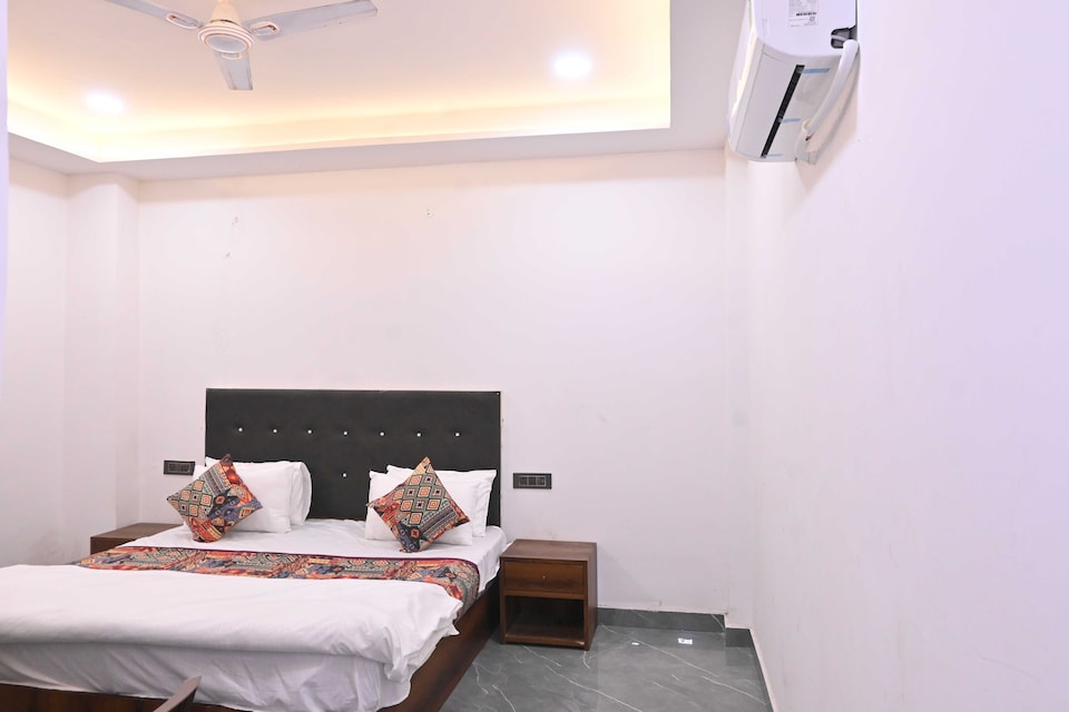 HOTEL O  APPLE TREE , Corporate Complex, Agra