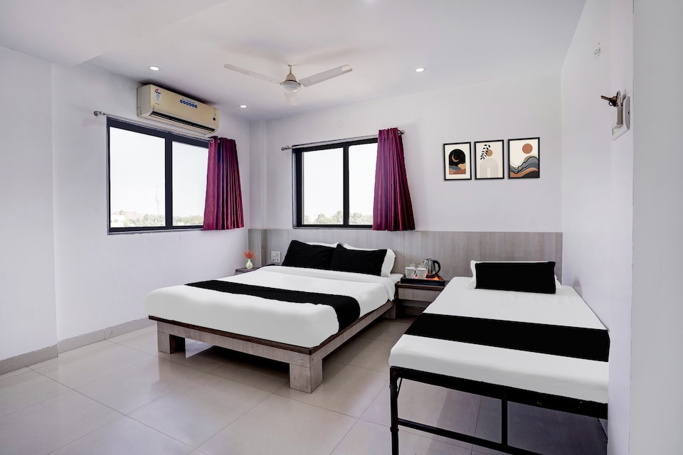 Super Hotel O Shri Saibaba Sansthan Temple Shirdi Formerly Kalpadeep Inn, Shirdi, Shirdi