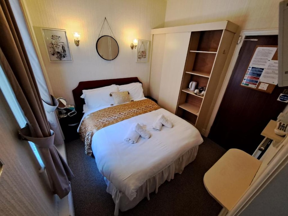 OYO Lily Hotel Blackpool, Blackpool Centre (North England), Blackpool