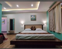 OYO 843425 New Samsara Inn