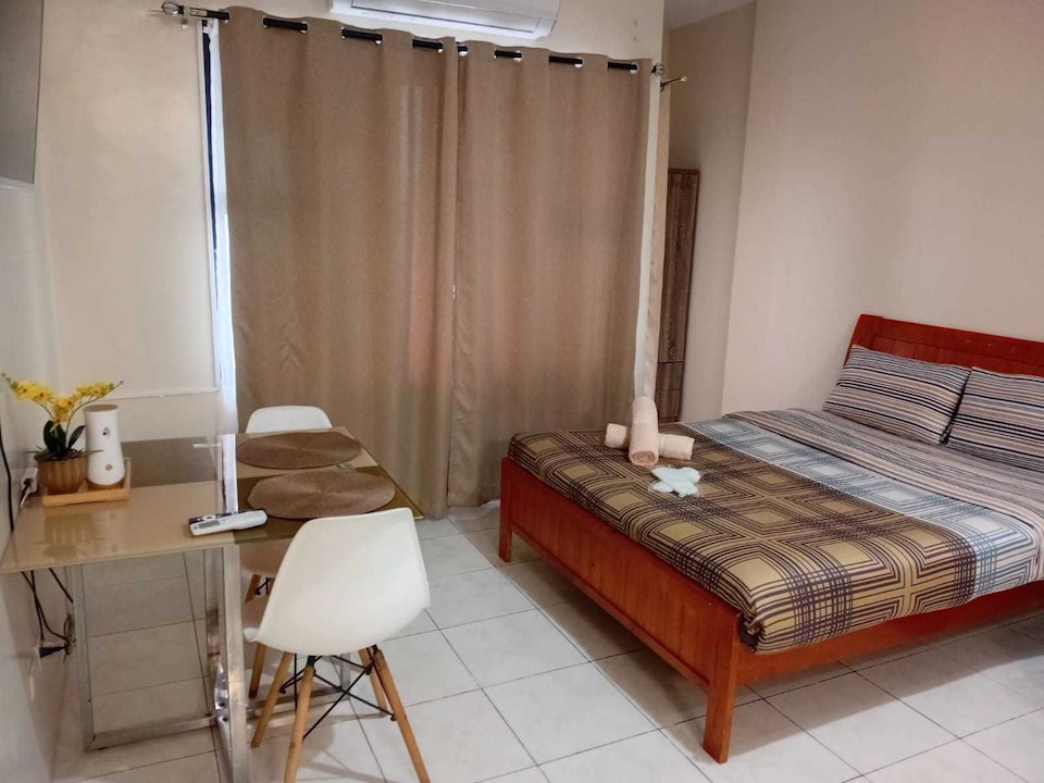 Manila Bay View Mansion Malate by Carnivale Inn, Malate Manila, Manila