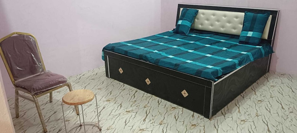 SPOT ON Pk Hotel & Restaurant , Rambagh Allahabad, Prayagraj